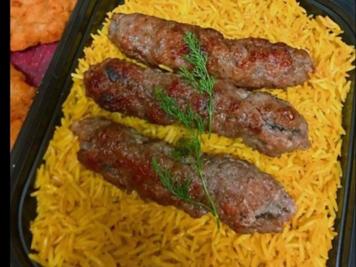 عرض1-وجبة كفتة لحم مشوي مع أرز بسمتي