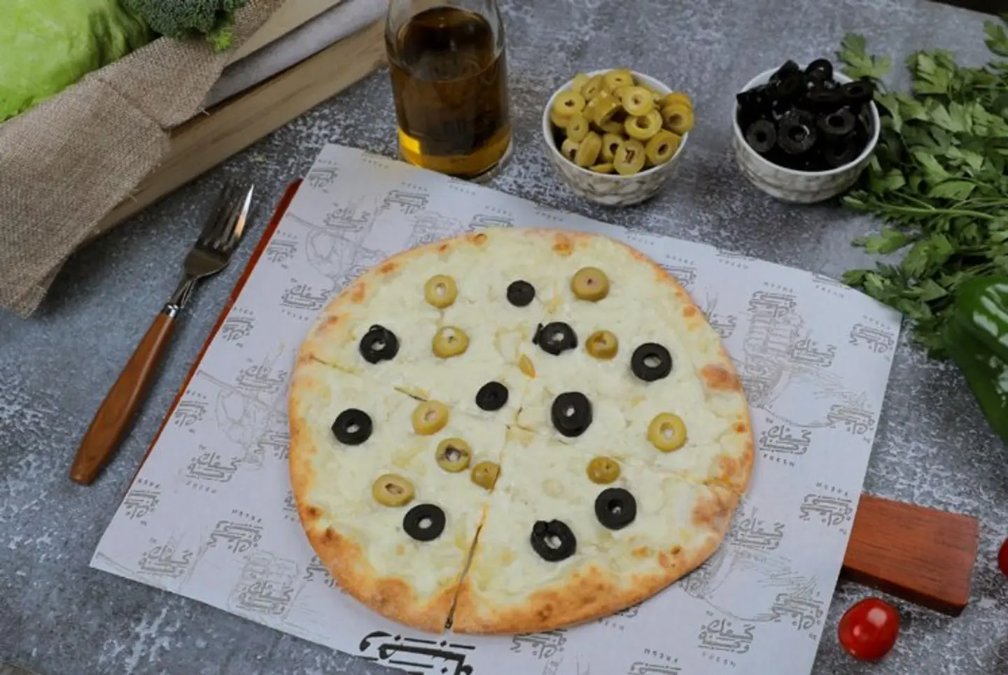 Cheese And Olives Mankousheh