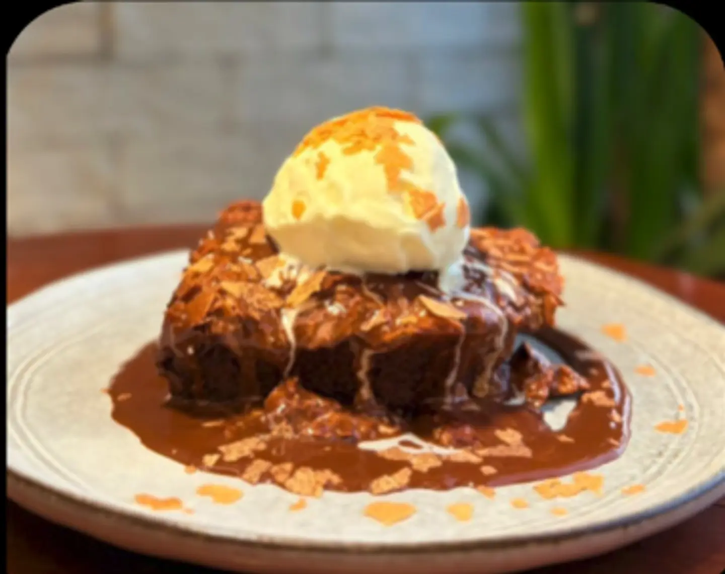 Crunchy Chocolate Cake