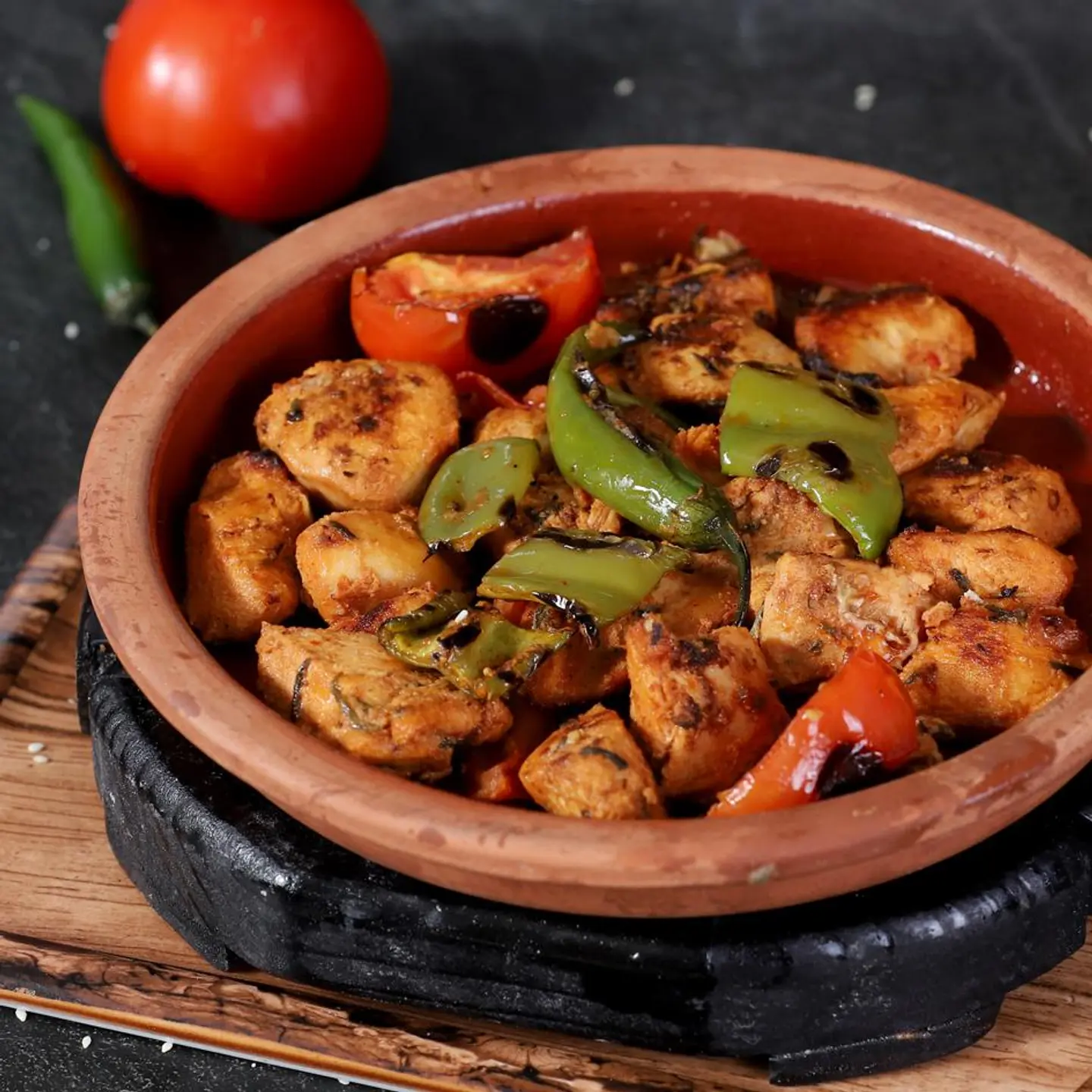 Clay Pot Shish Tawouk With Garlic And Lemon