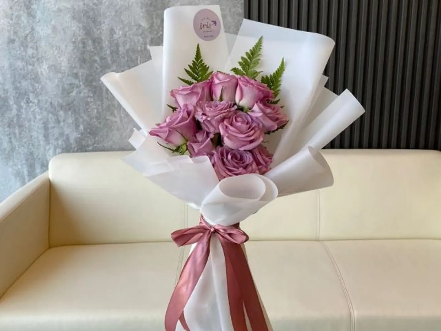 الباقة البنفسجية