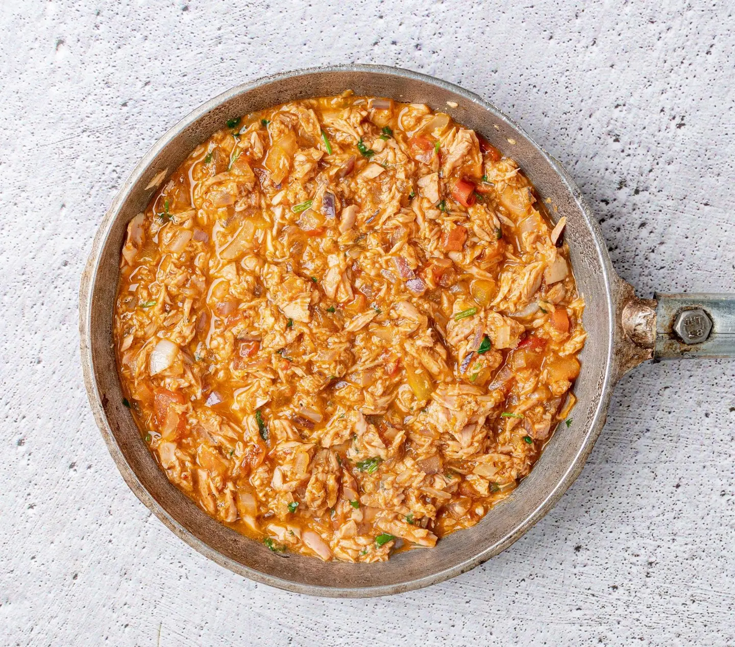 تونة مع الجبنة