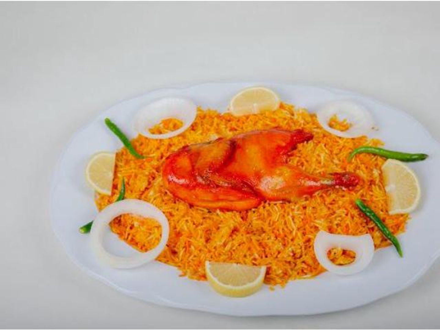 دجاج مضغوط نصف