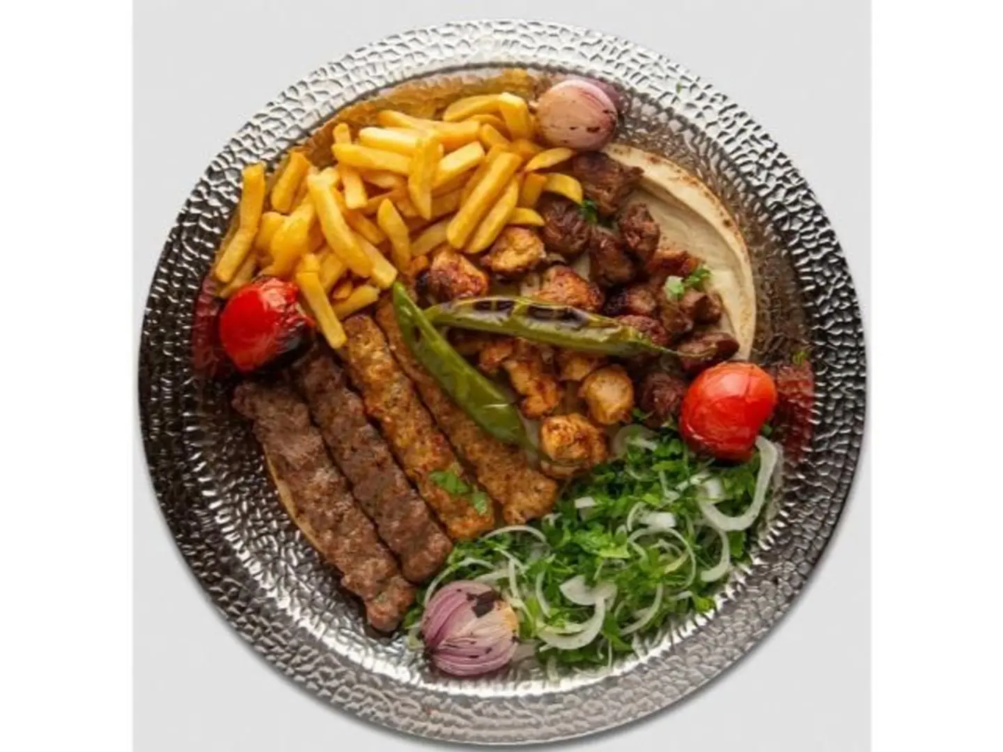 صحن مشويات مشكل 8 اسياخ