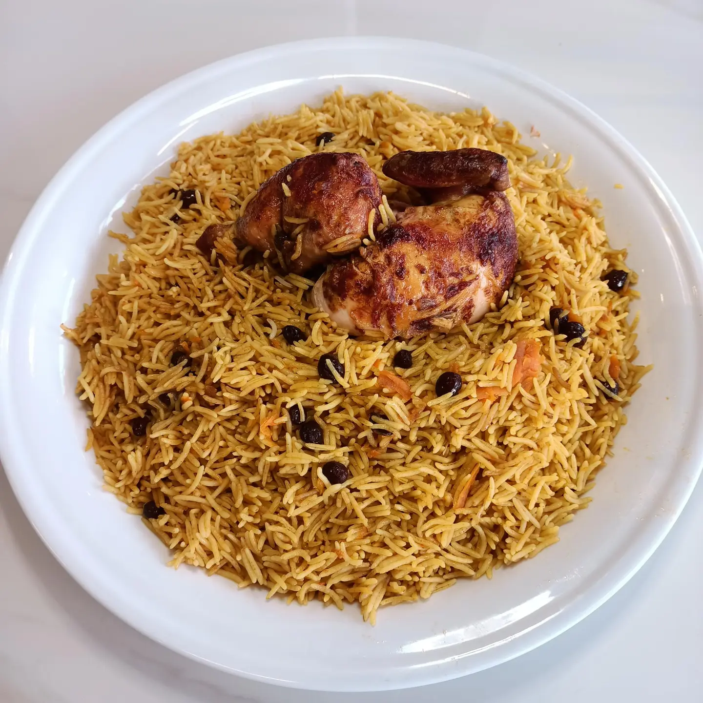 نصف دجاج شواية مع رز