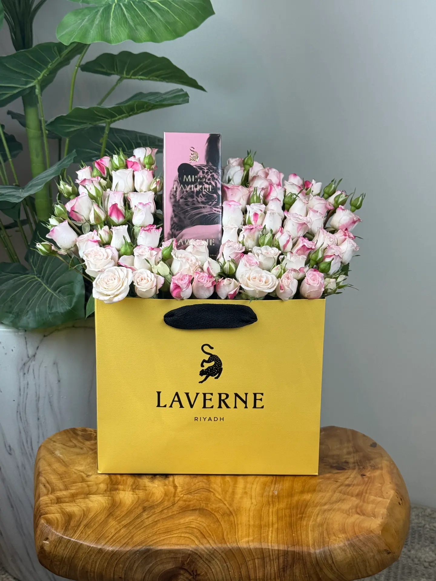 عطر مس لافيرن