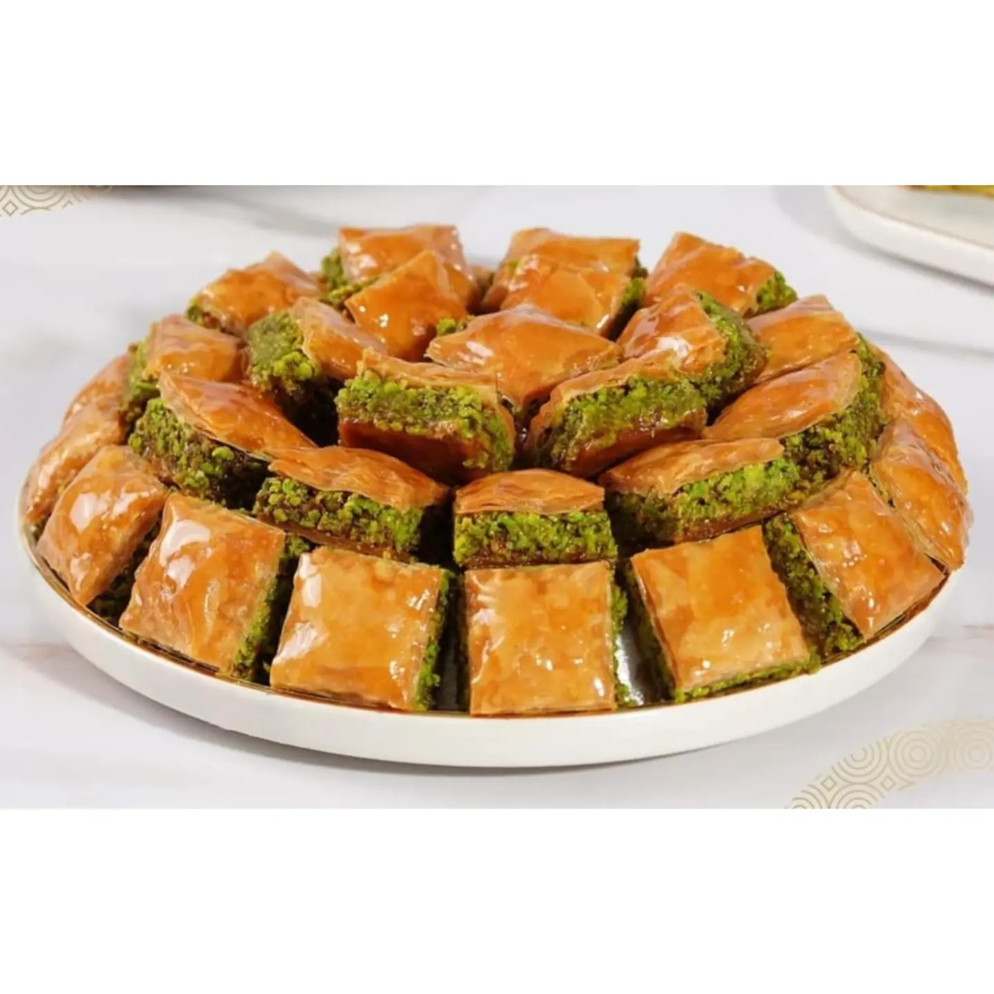 Namoura With Pistachio