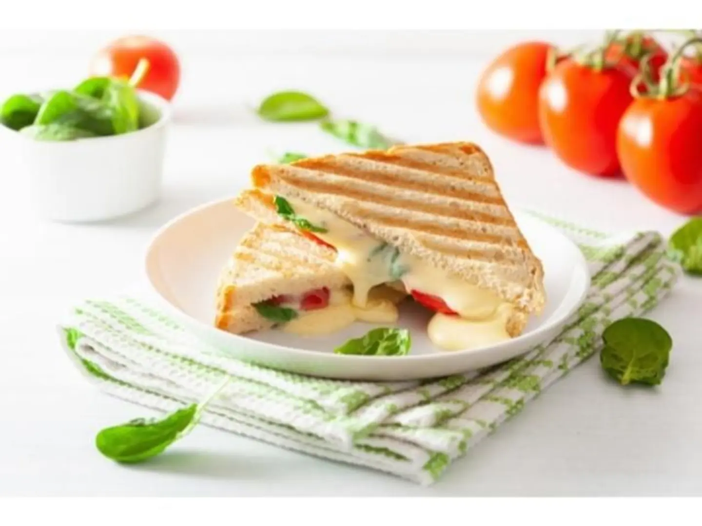 Melted Cheese With Tomato