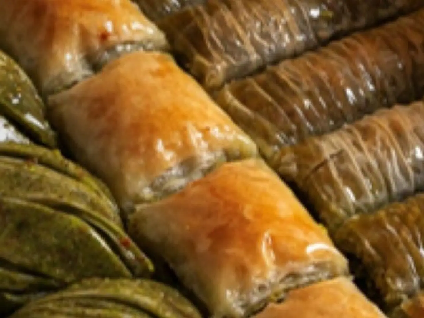 بقلاوة مشكل