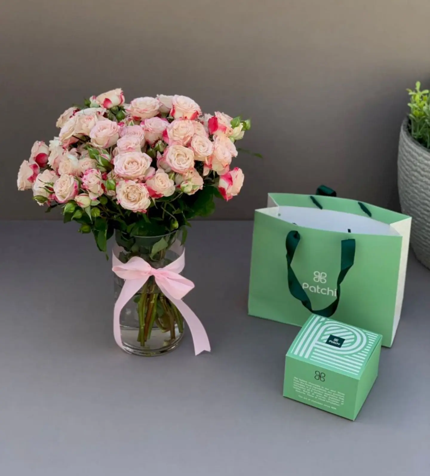 Double Color Baby Rose Vase With Patchi Chocolate Box