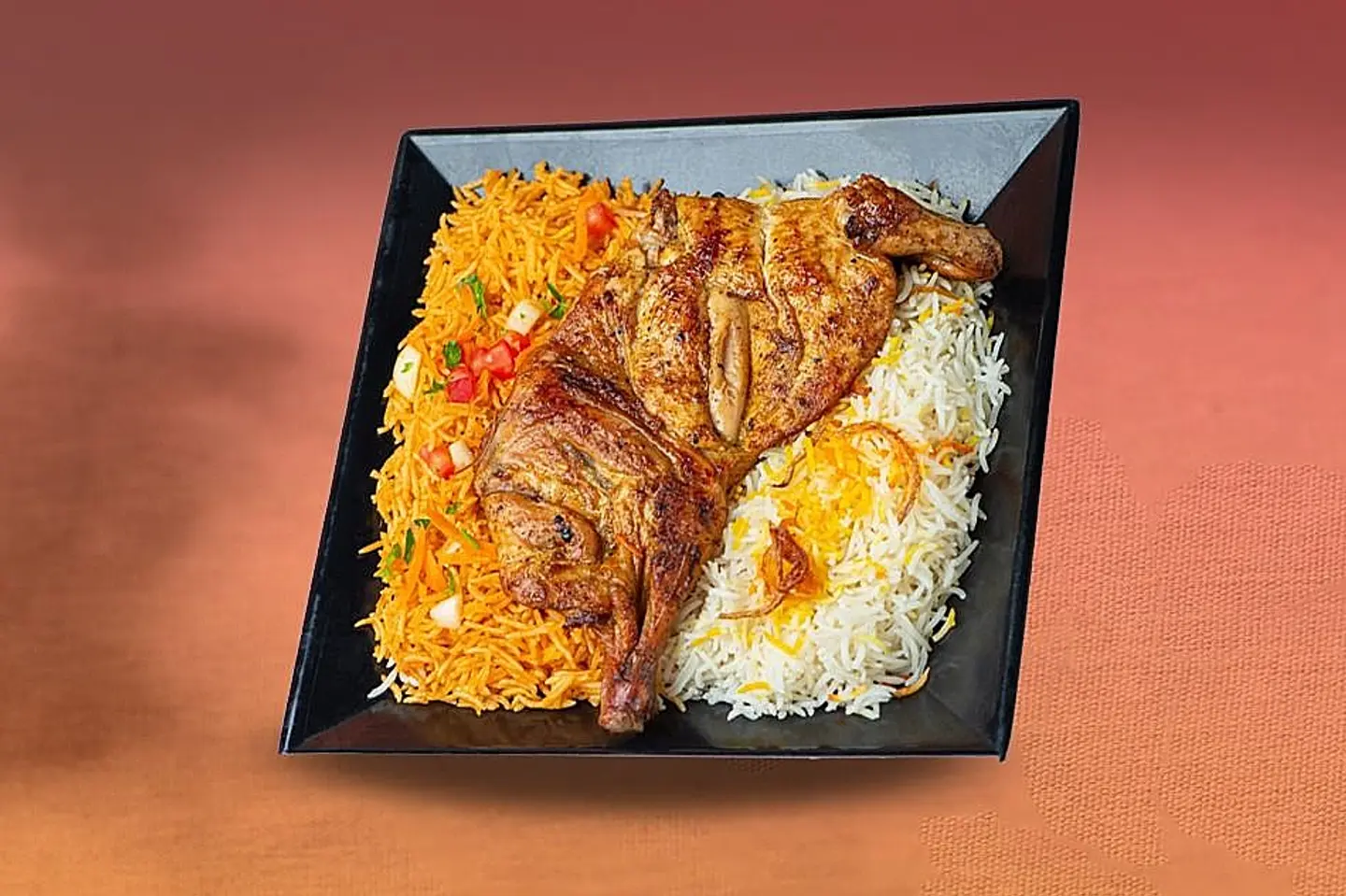 نصف دجاج مظبى مع الارز