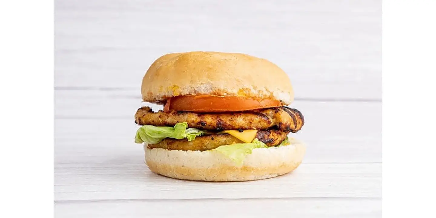 برجر دجاج بالجبن