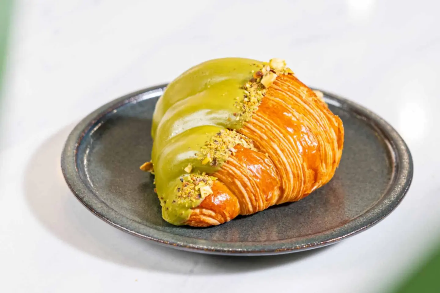 كرواسون مع زبدة الفستق