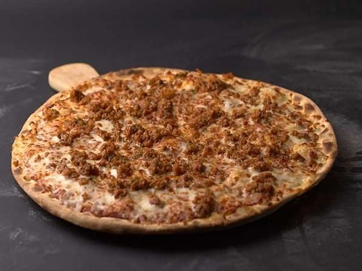 بيتزا بالدجاج المفروم