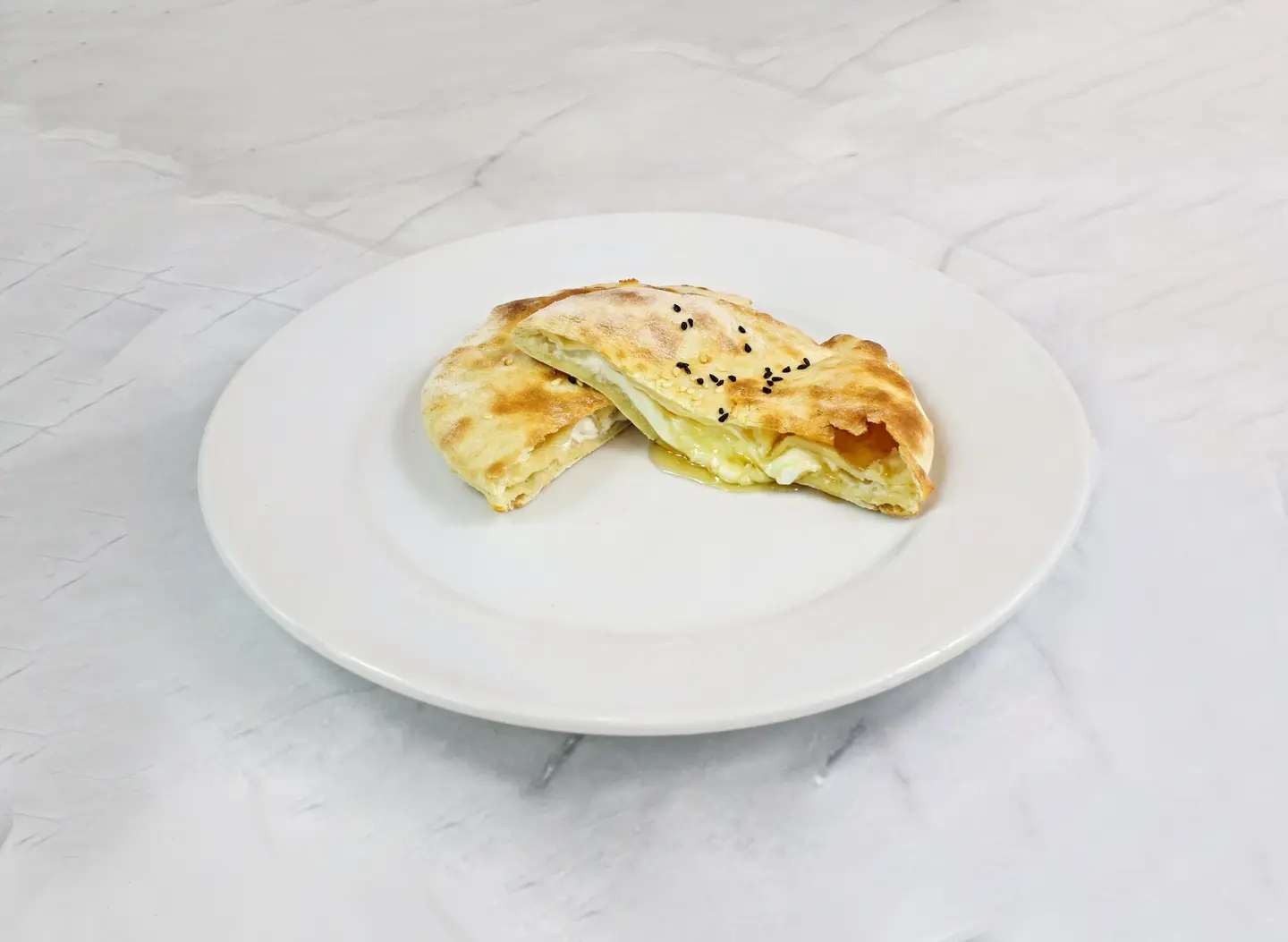 فطيرة لبنة و عسل