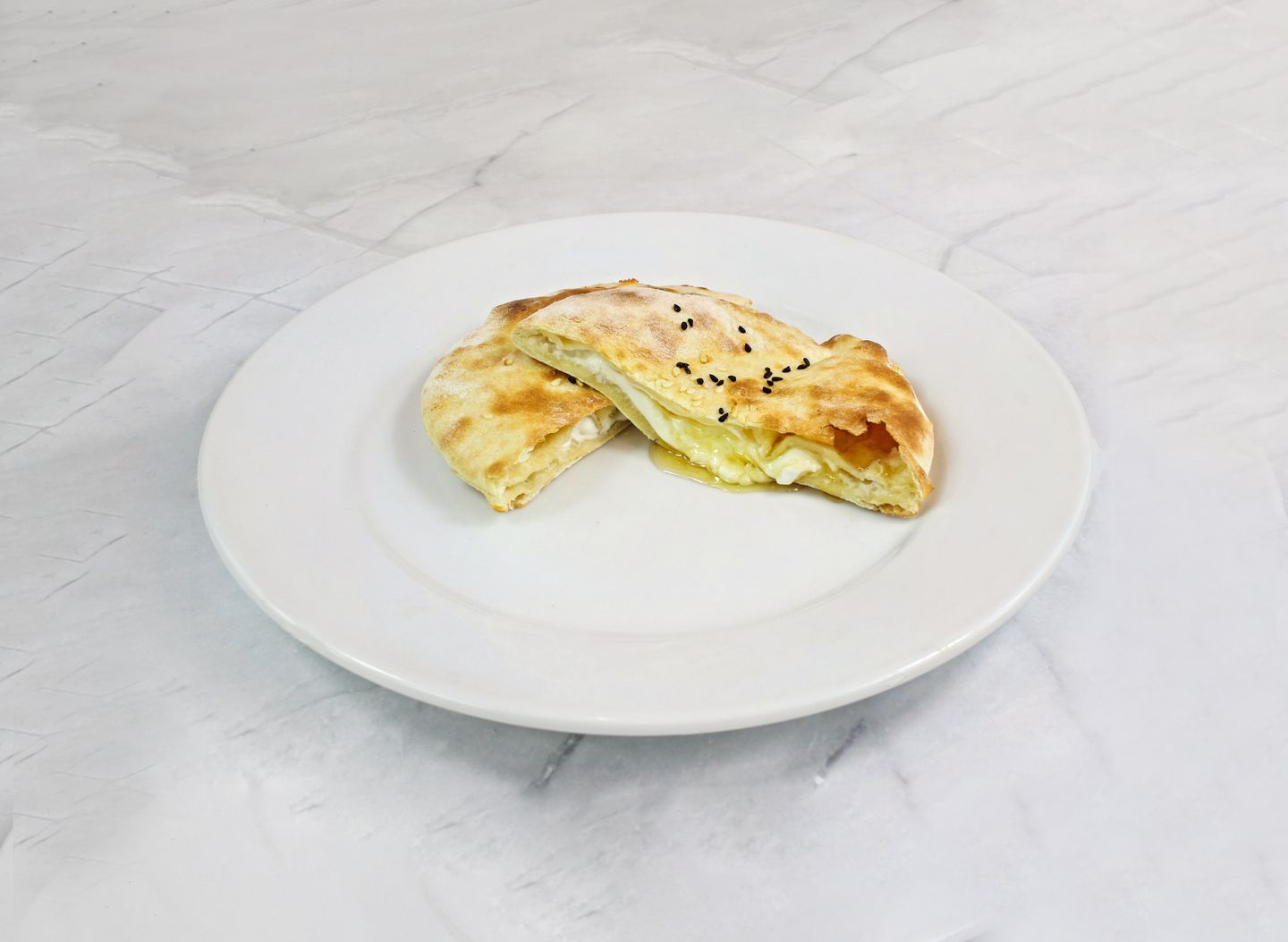 فطيرة لبنة و عسل