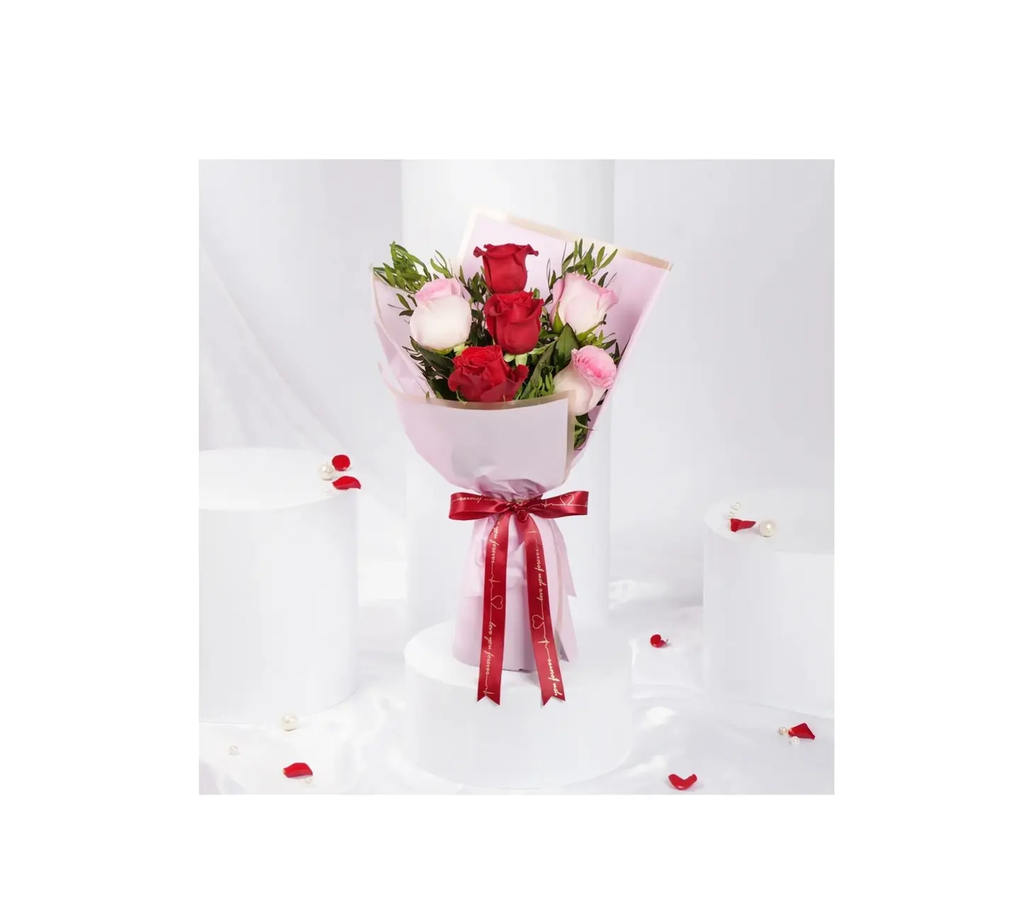 "Wisal Al Hob Valentine Red N Pink Rose Bouquet "