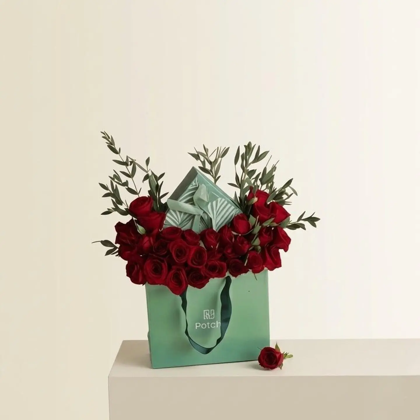 Patchi Box With Red Roses