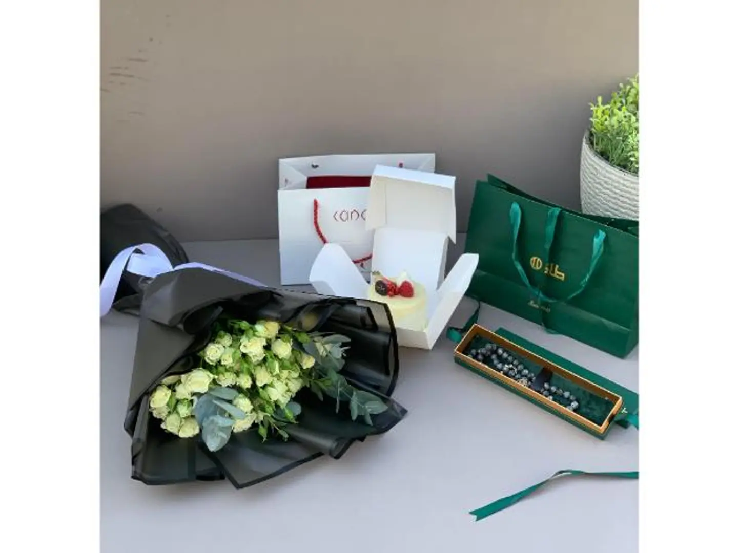 سبحه طاد مع بوكيه وكيكه