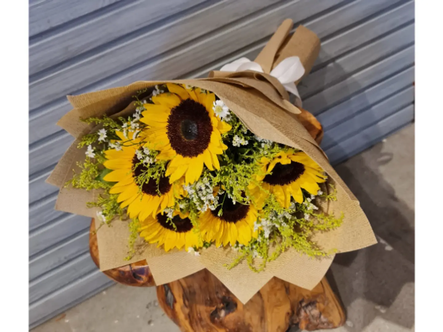Ishraq Bouquet