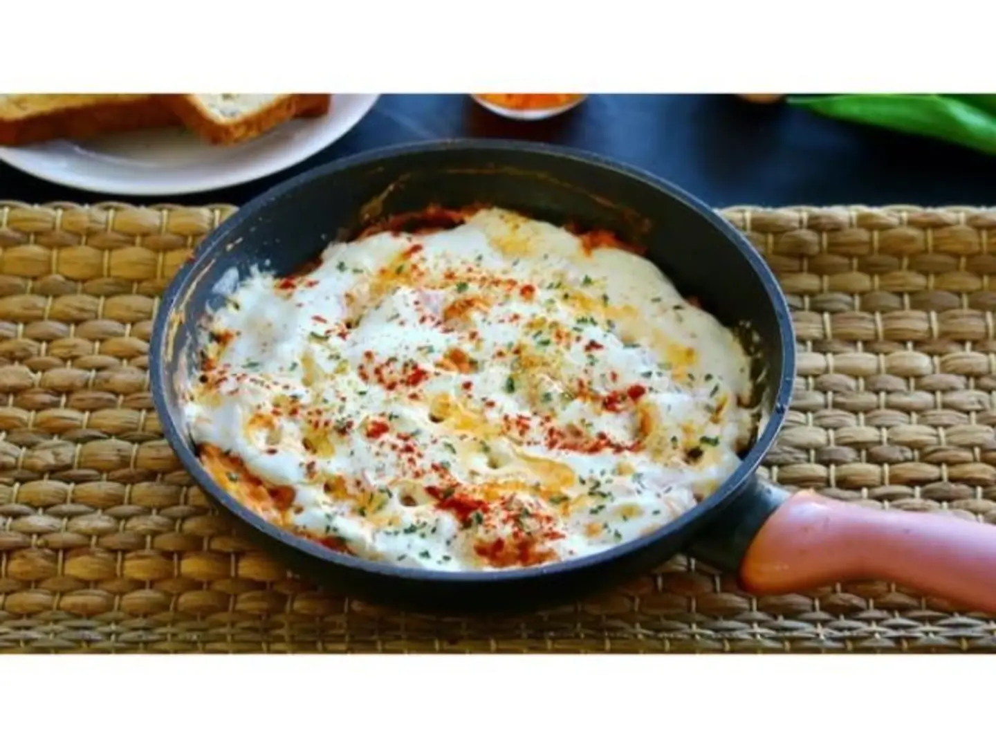 Lahsa (Egg & Tomato Mix)