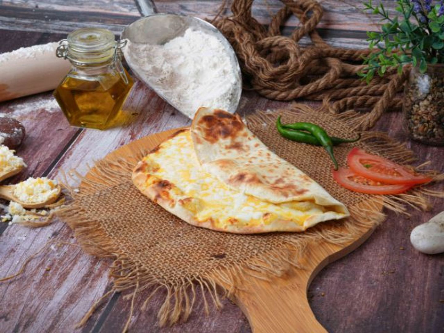 الاجبان الثلاثة