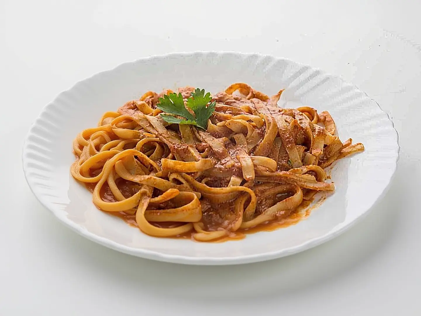 Red Fettuccine With Chicken