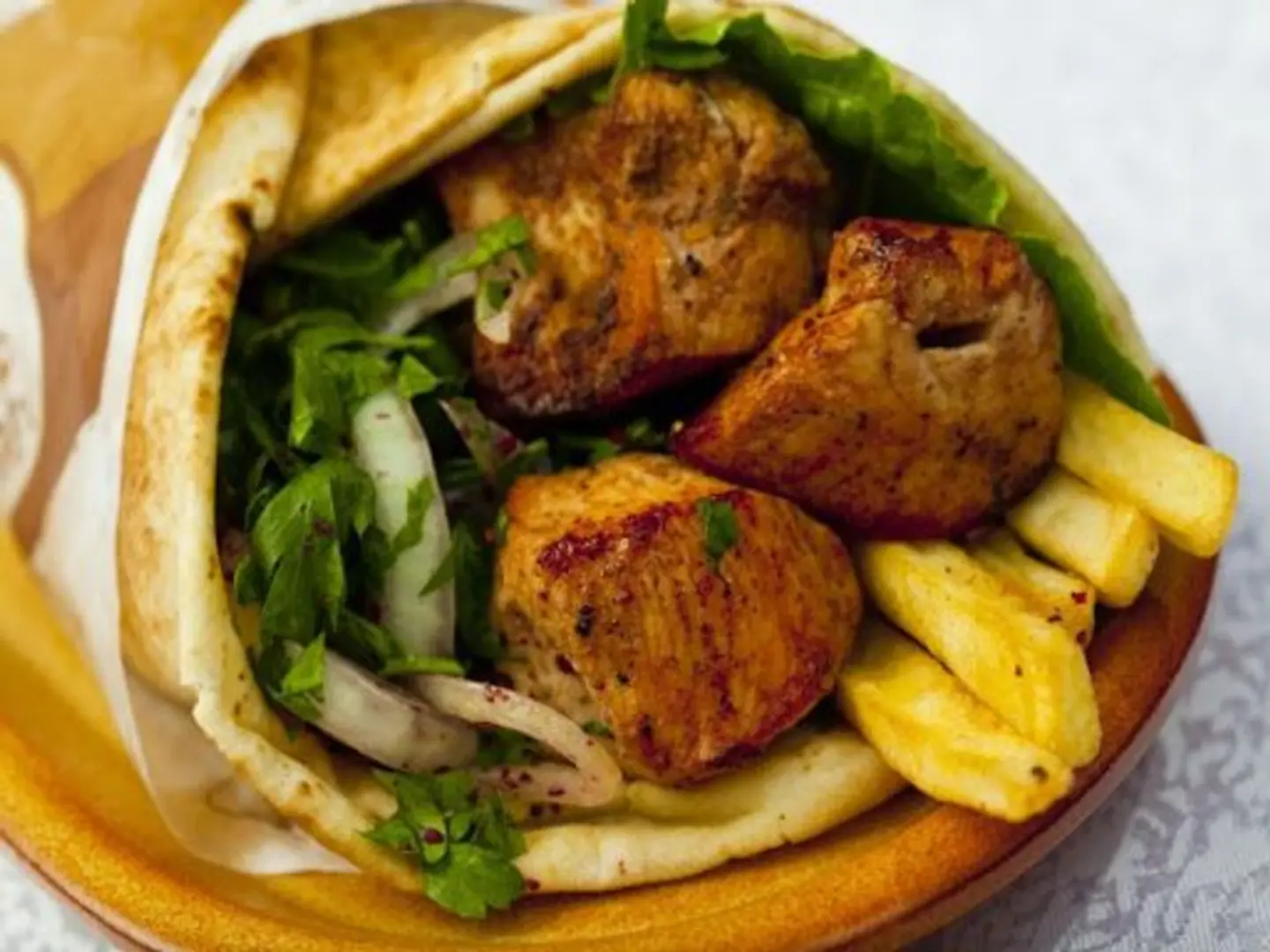 ساندوتش أوصال لحم نعيمي