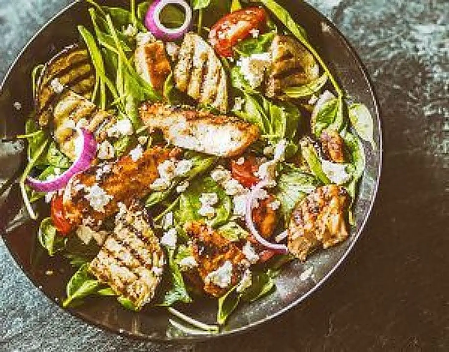 سلطة الباذنجان و الدجاج