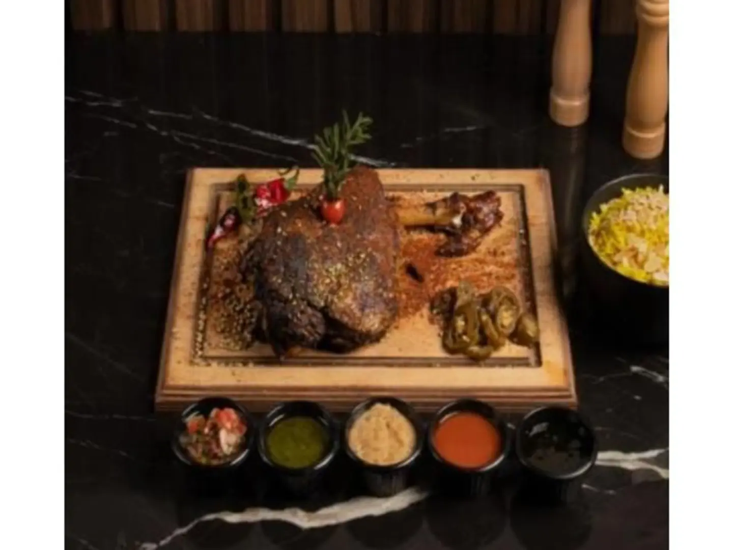 فخدة غنم مدخن