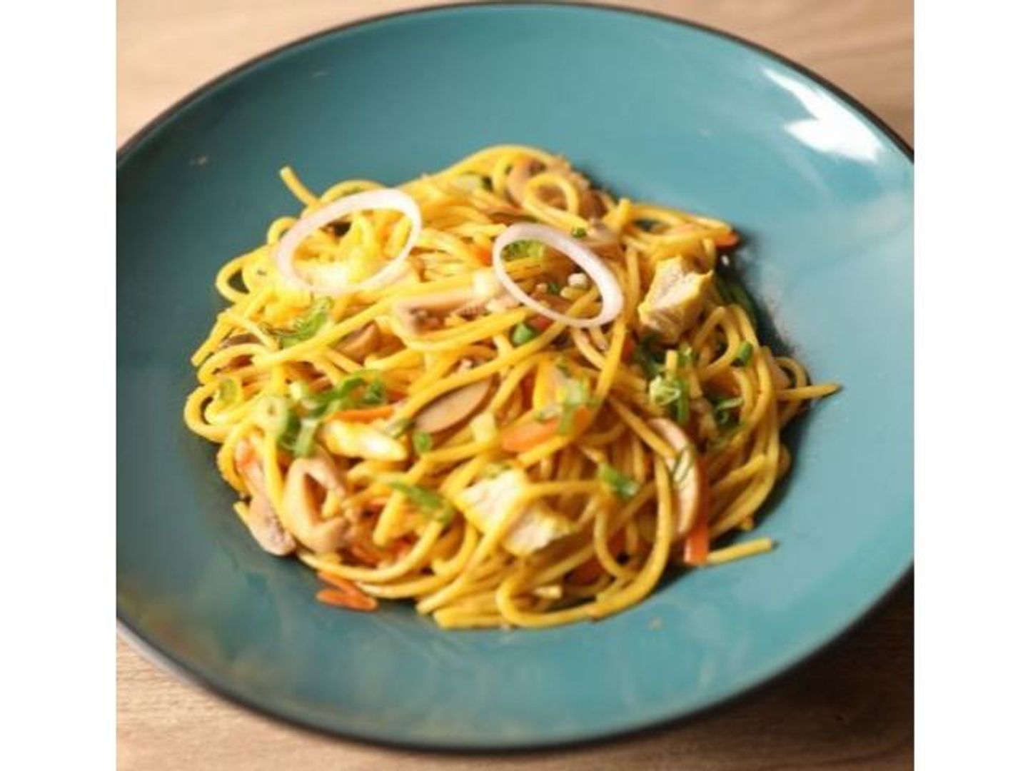 Chow Chow Noodles Chicken And Mushroom
