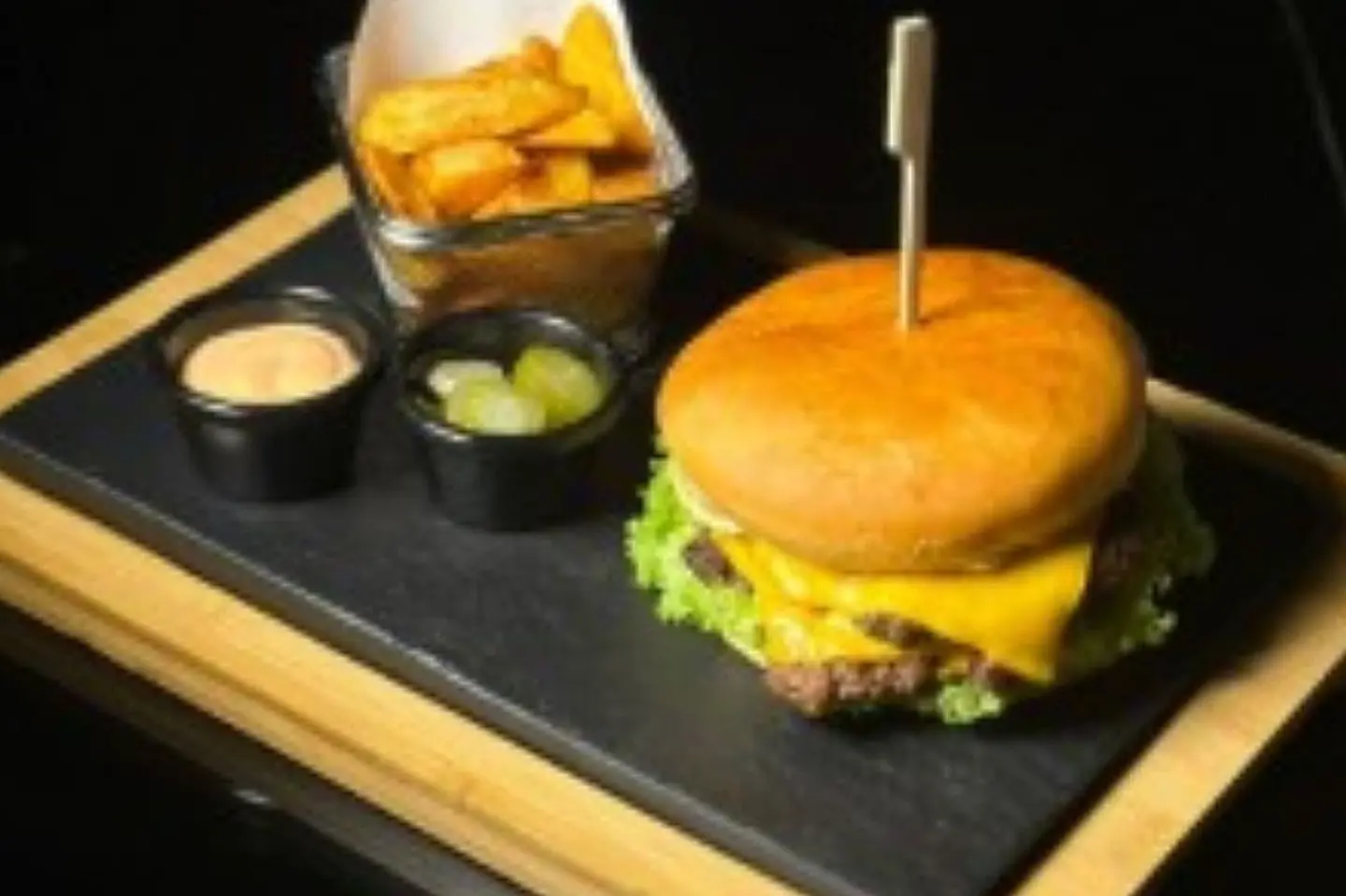 برجر لحم دبل سماش