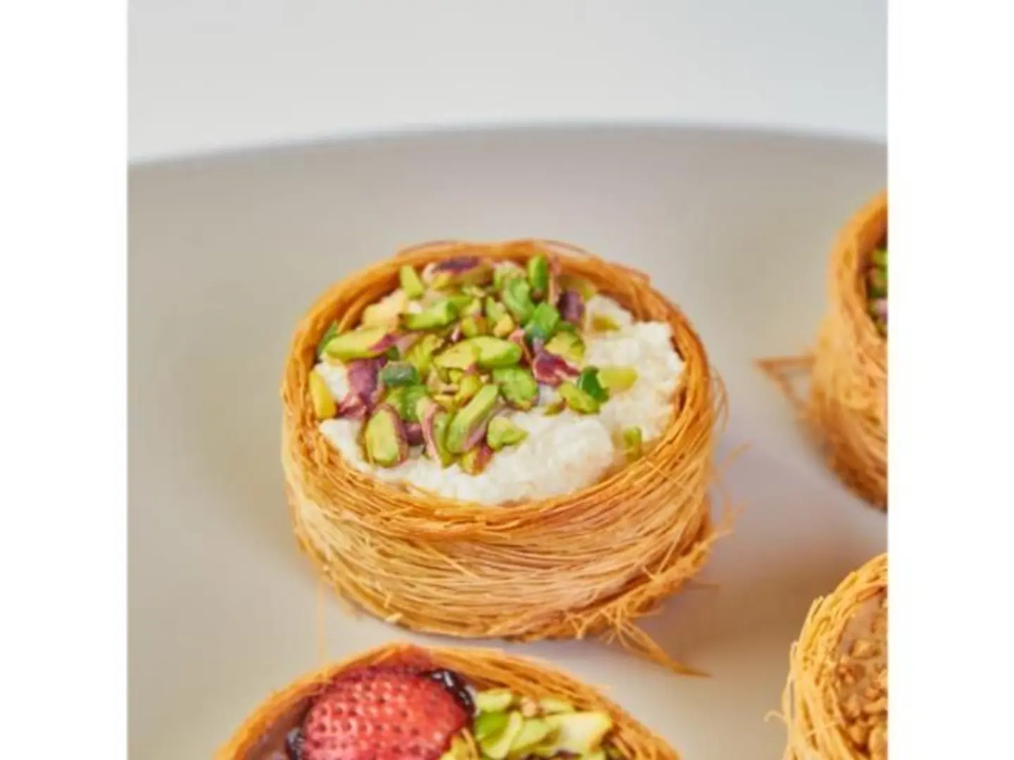Cream Birds Nest