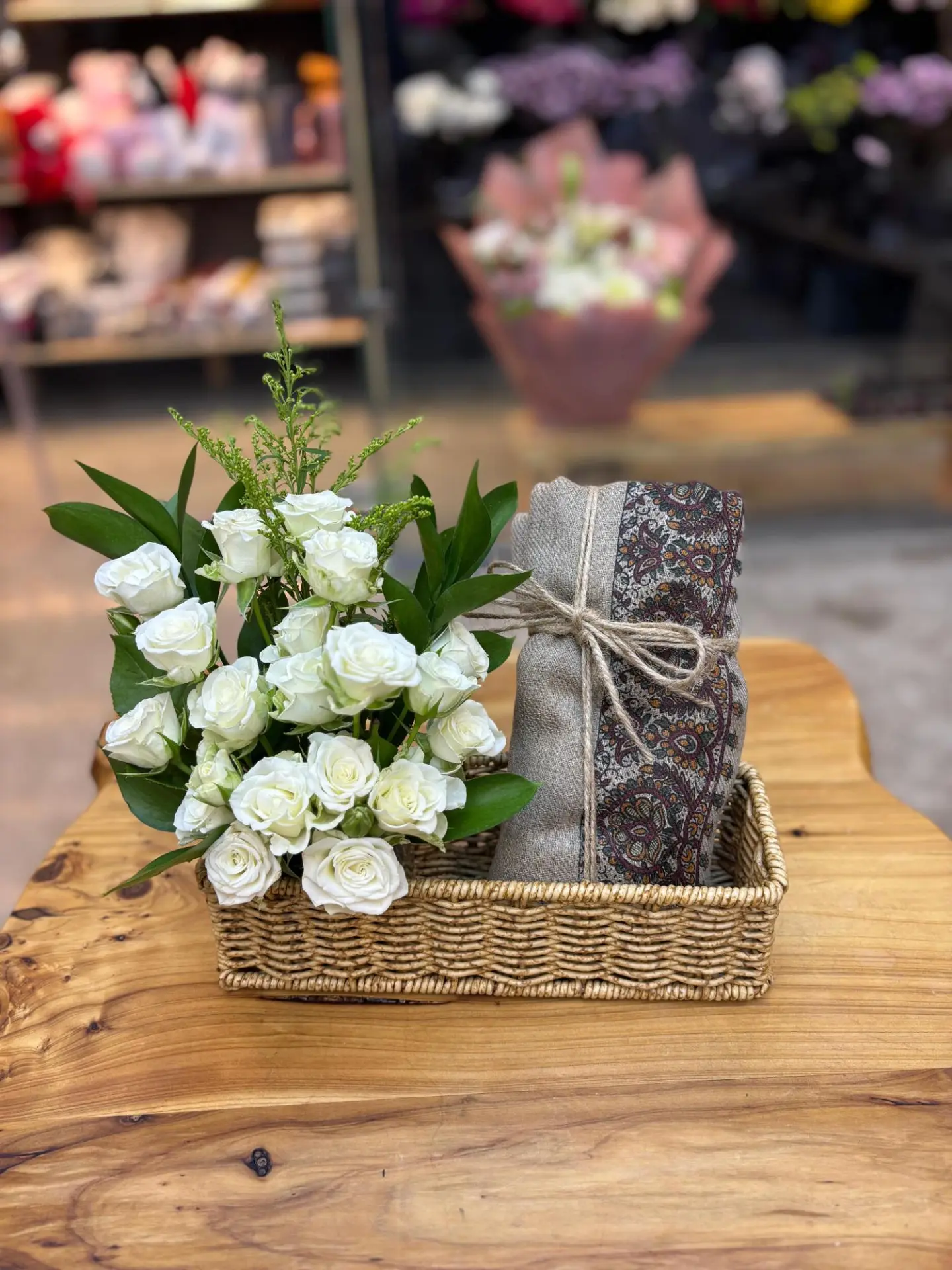 استاند شال رجالي 2