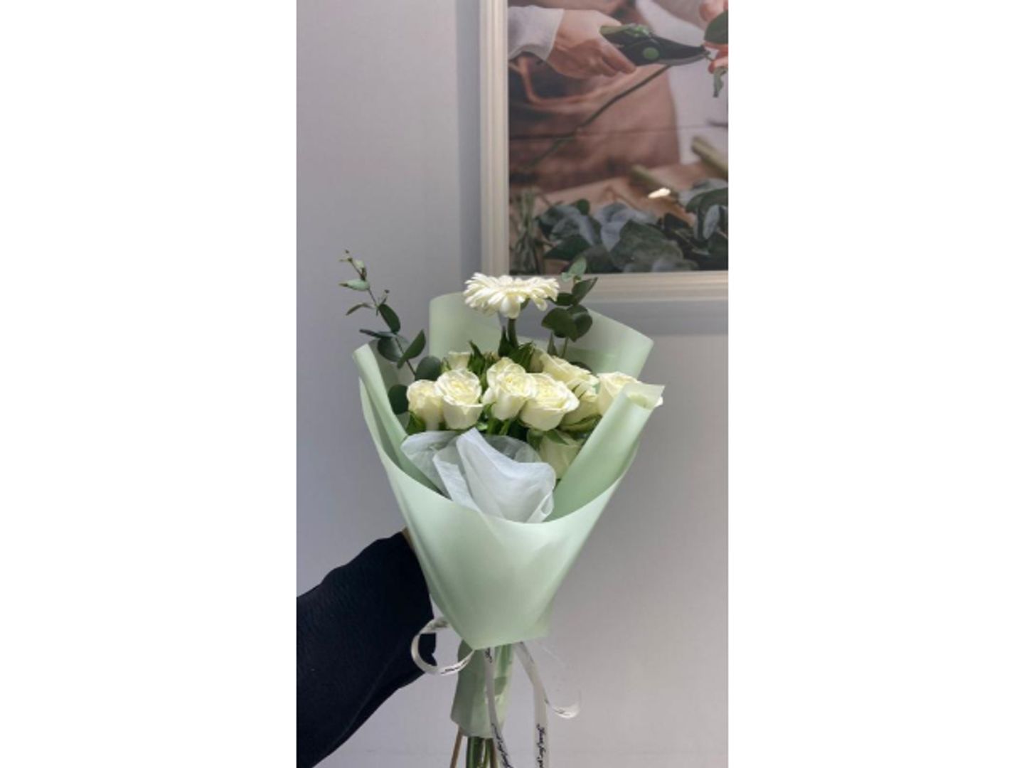 Delicate Gift Bouquet 2