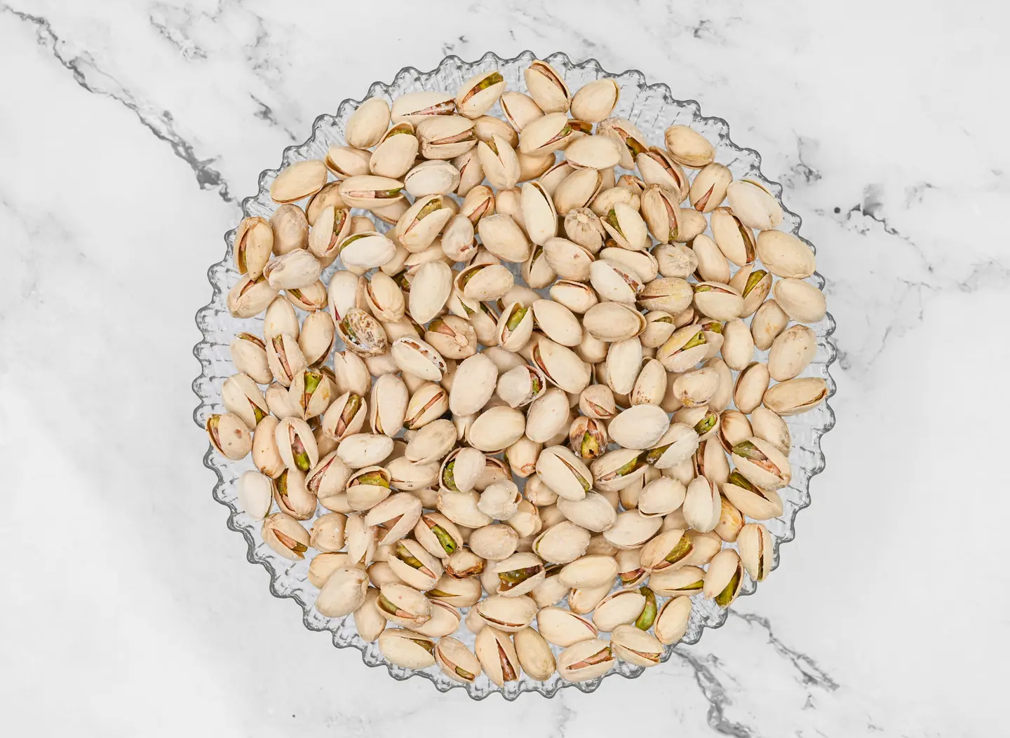 علبة فستق