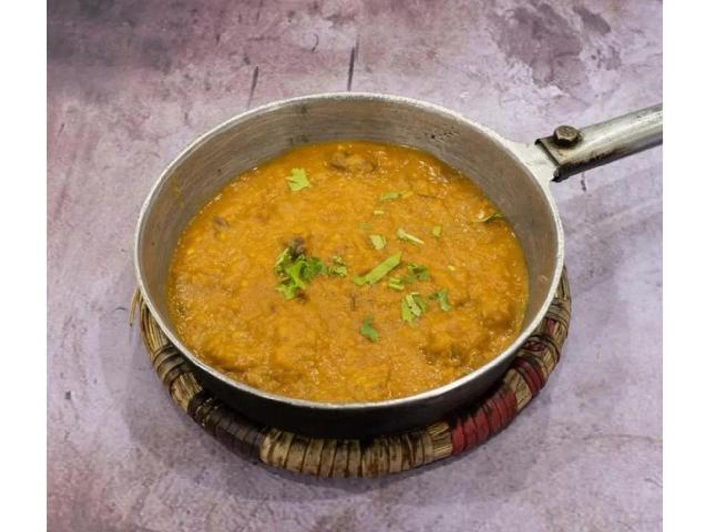 Tawa Lentils