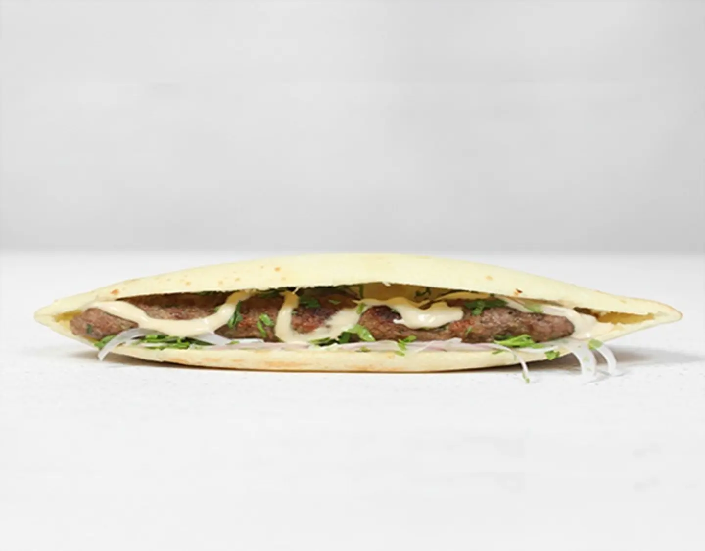 سندويش كباب لحم