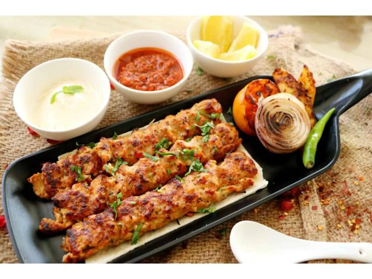 صحن كباب دجاج