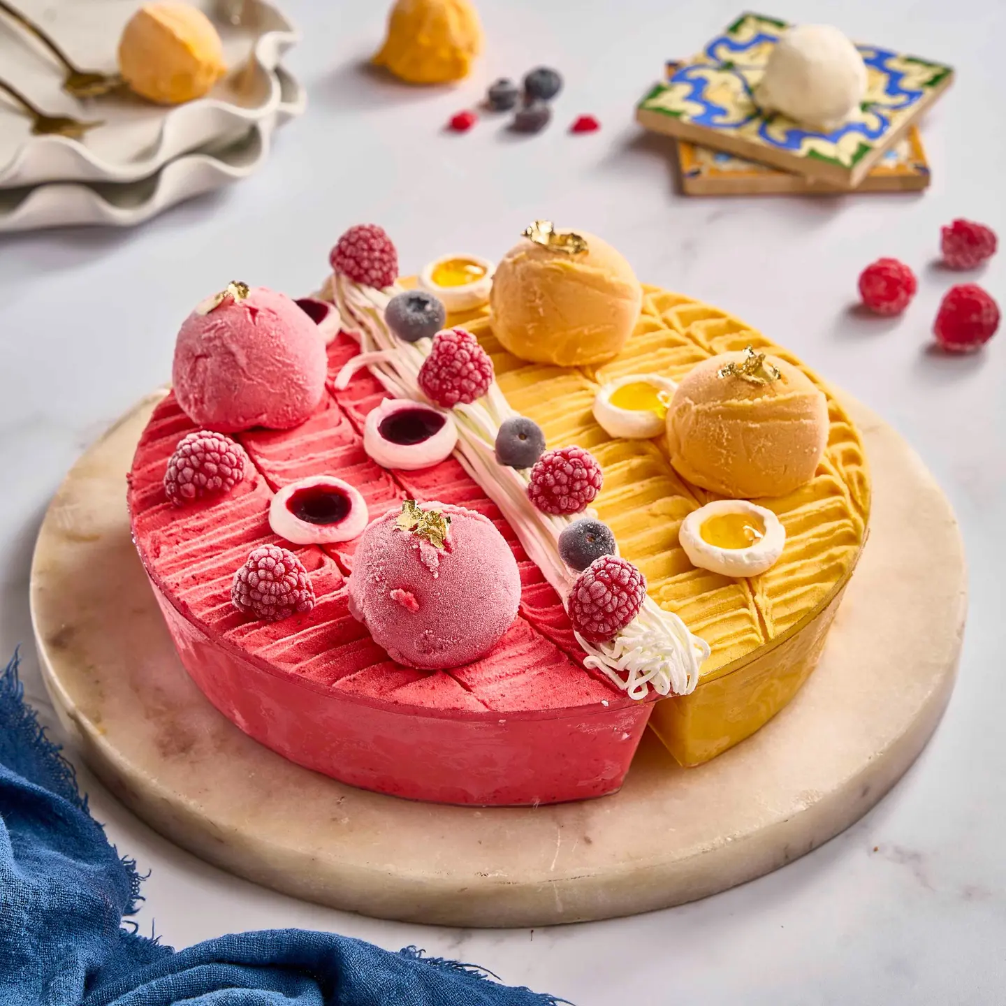 Duetto Ice Mango And Strawberry Torte