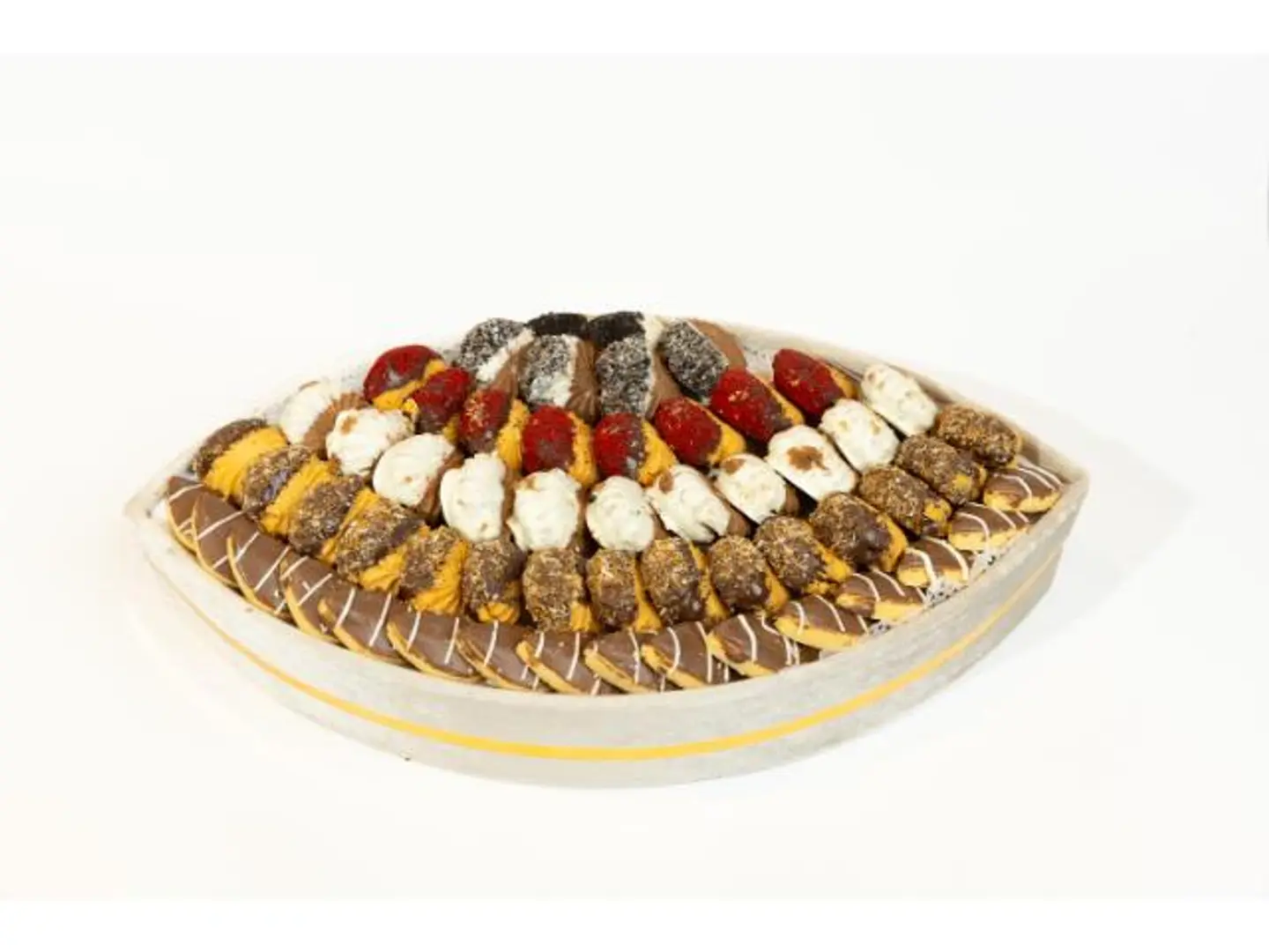 Assorted Petit Four (Teardrop Shaped Platter)