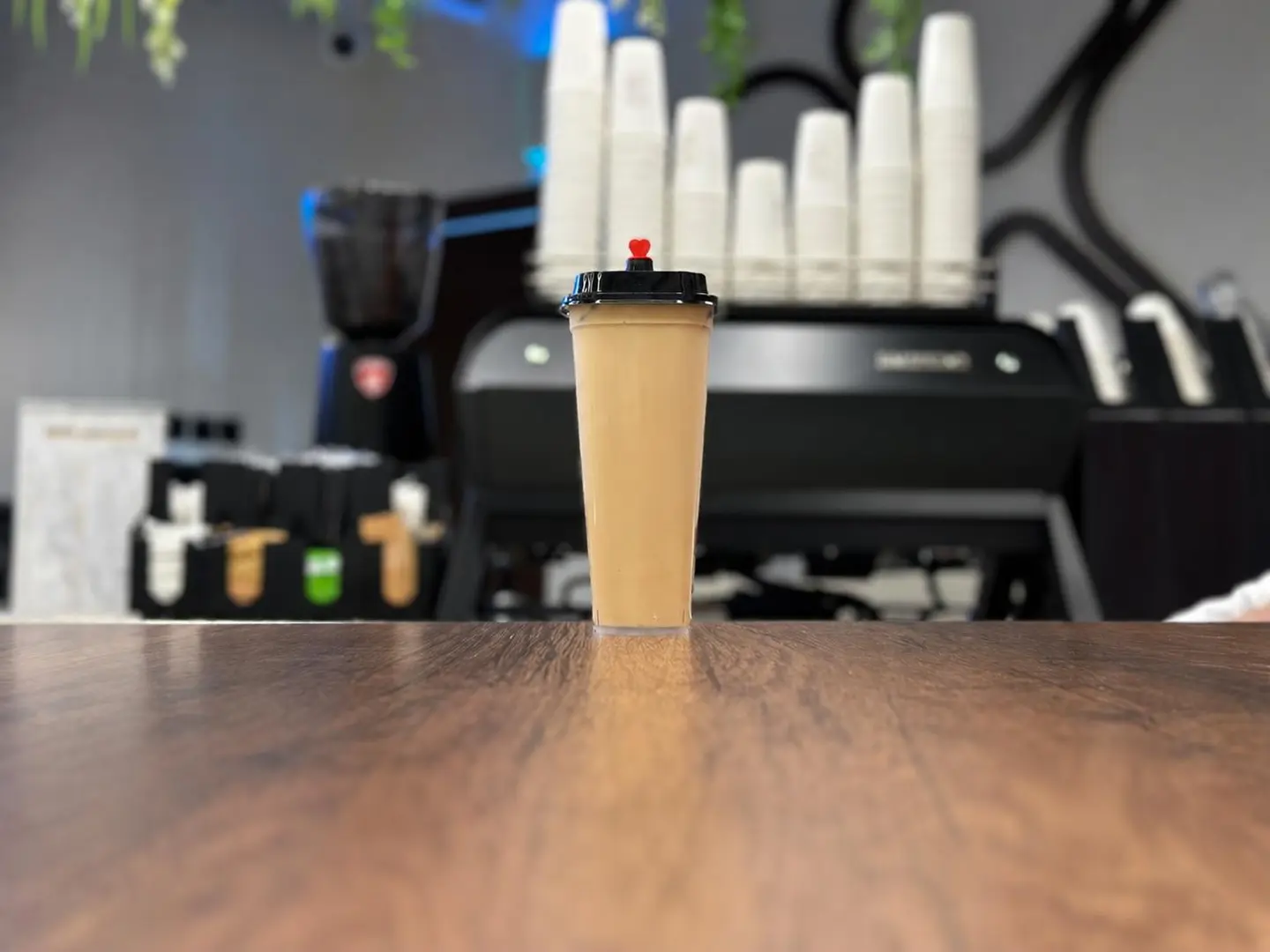 Ice Hazelnut Latte 16 Oz