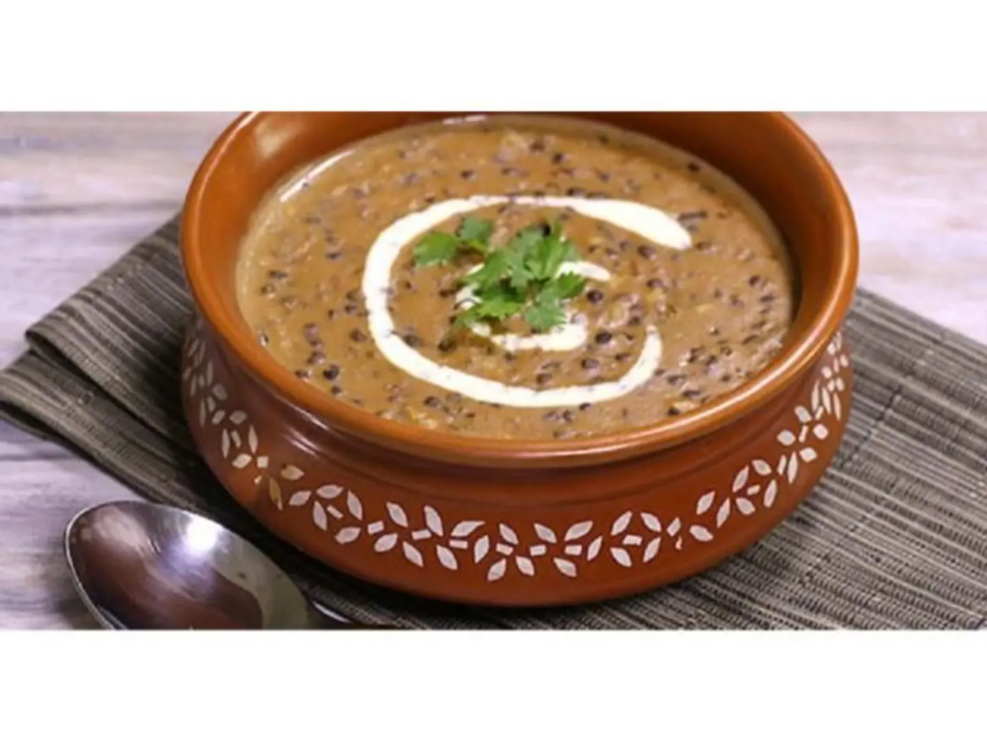 Makhni Dal Handi