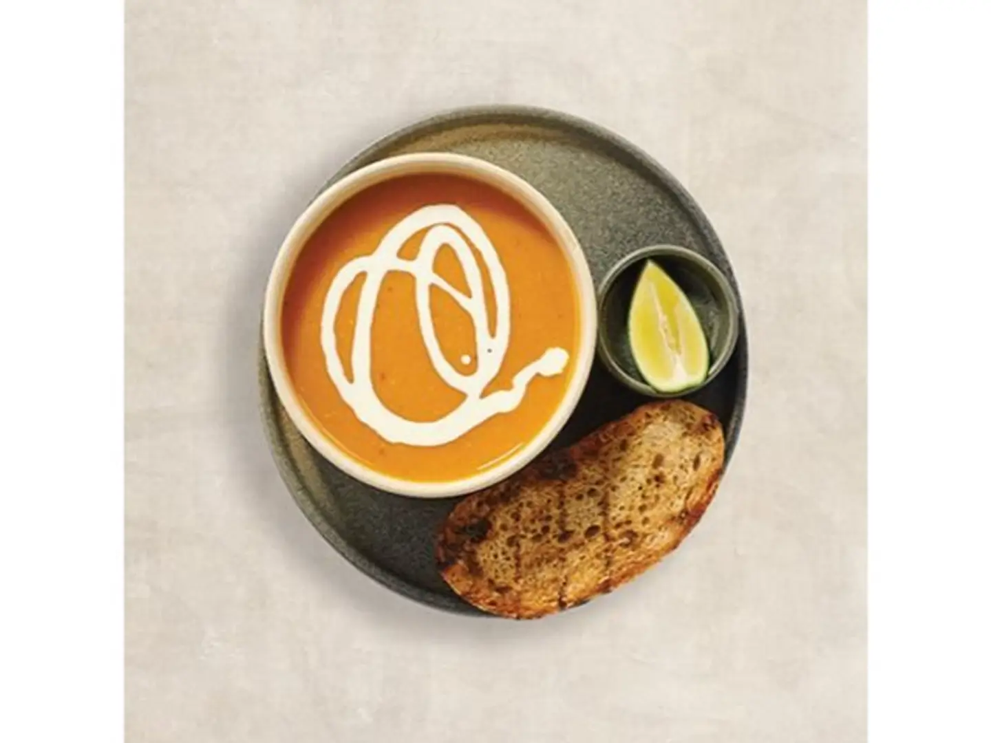 شوربة العدس الحارة