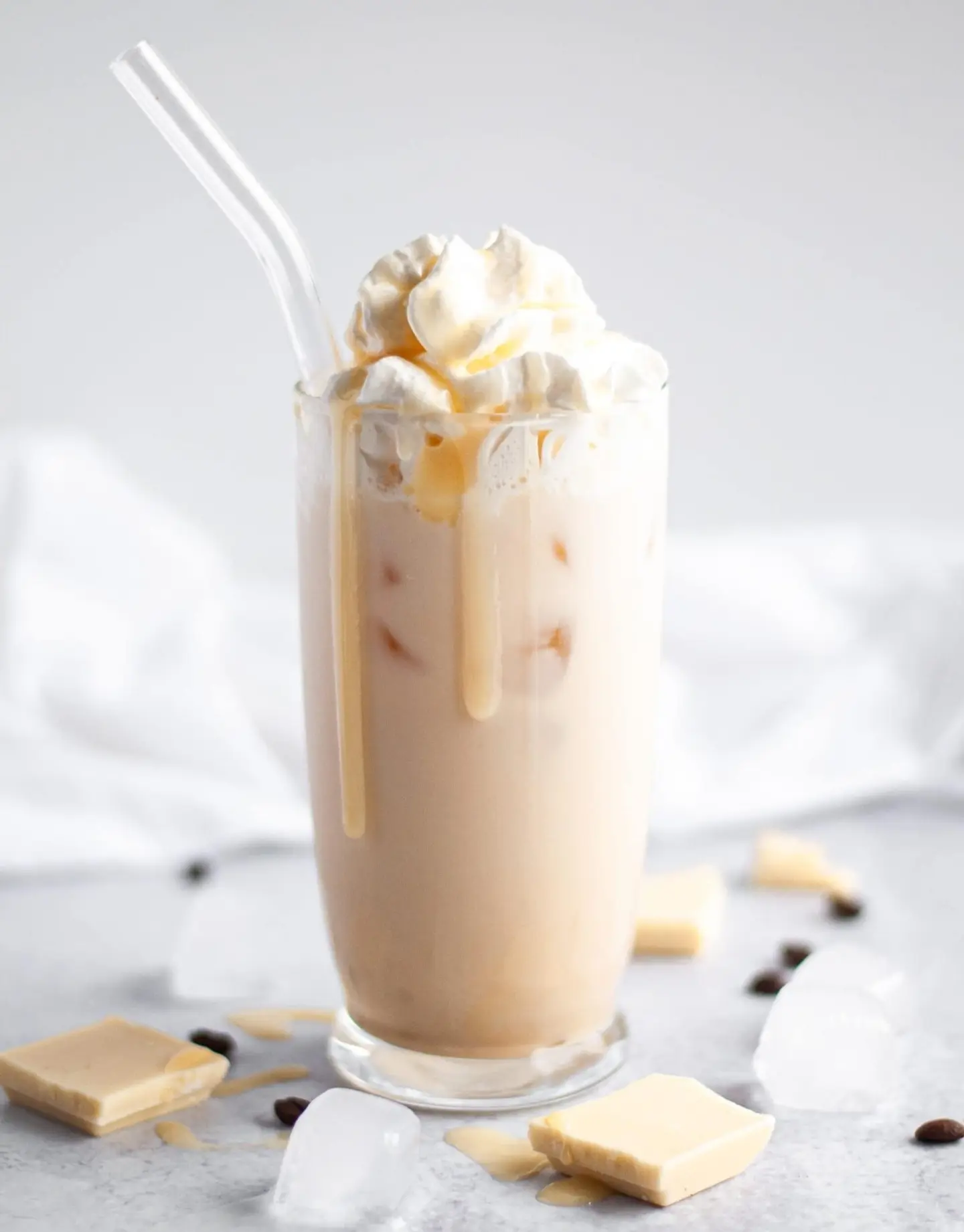 Iced Shake White Mocha
