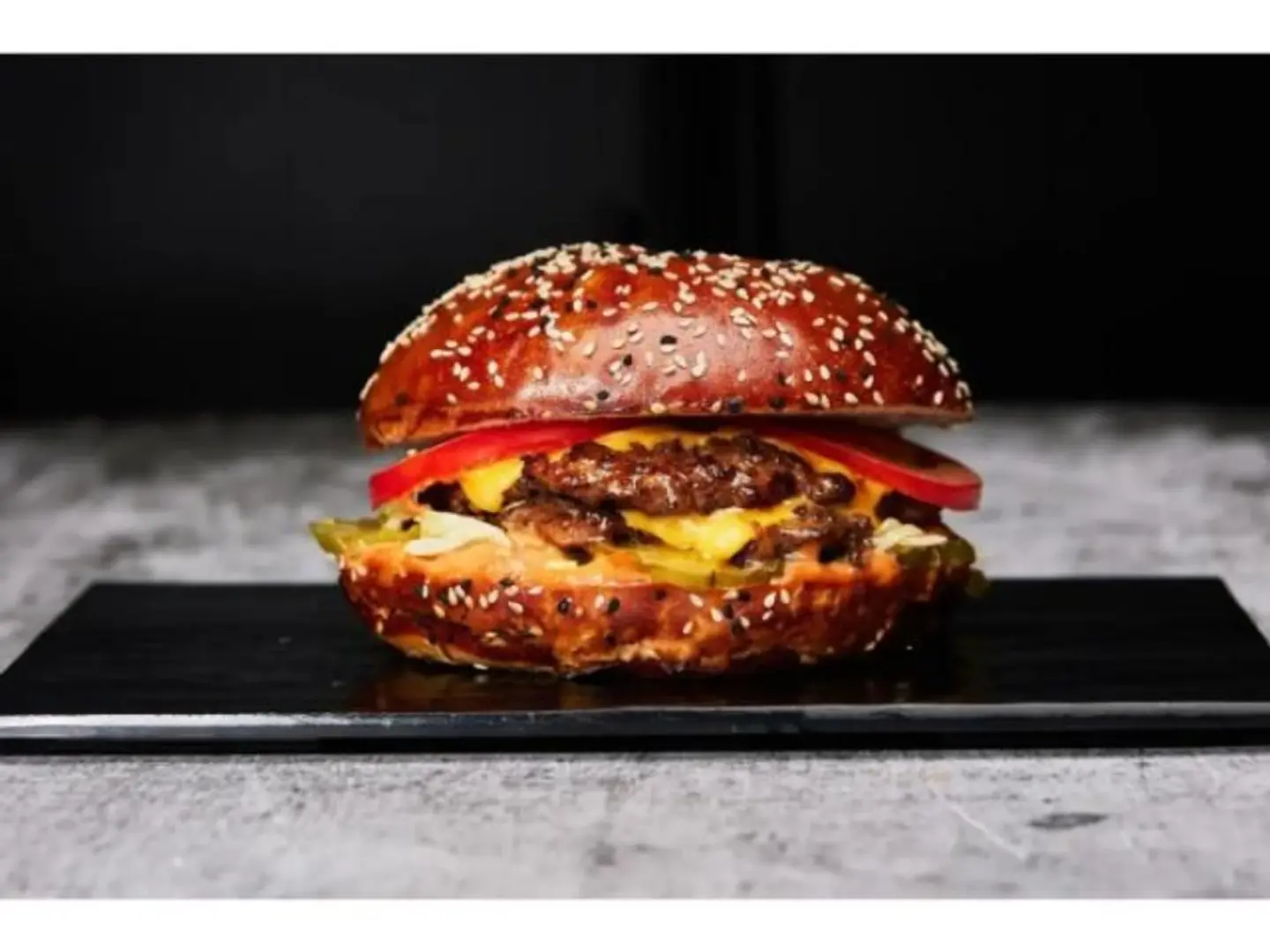 برجر طبقة فوق طبقة