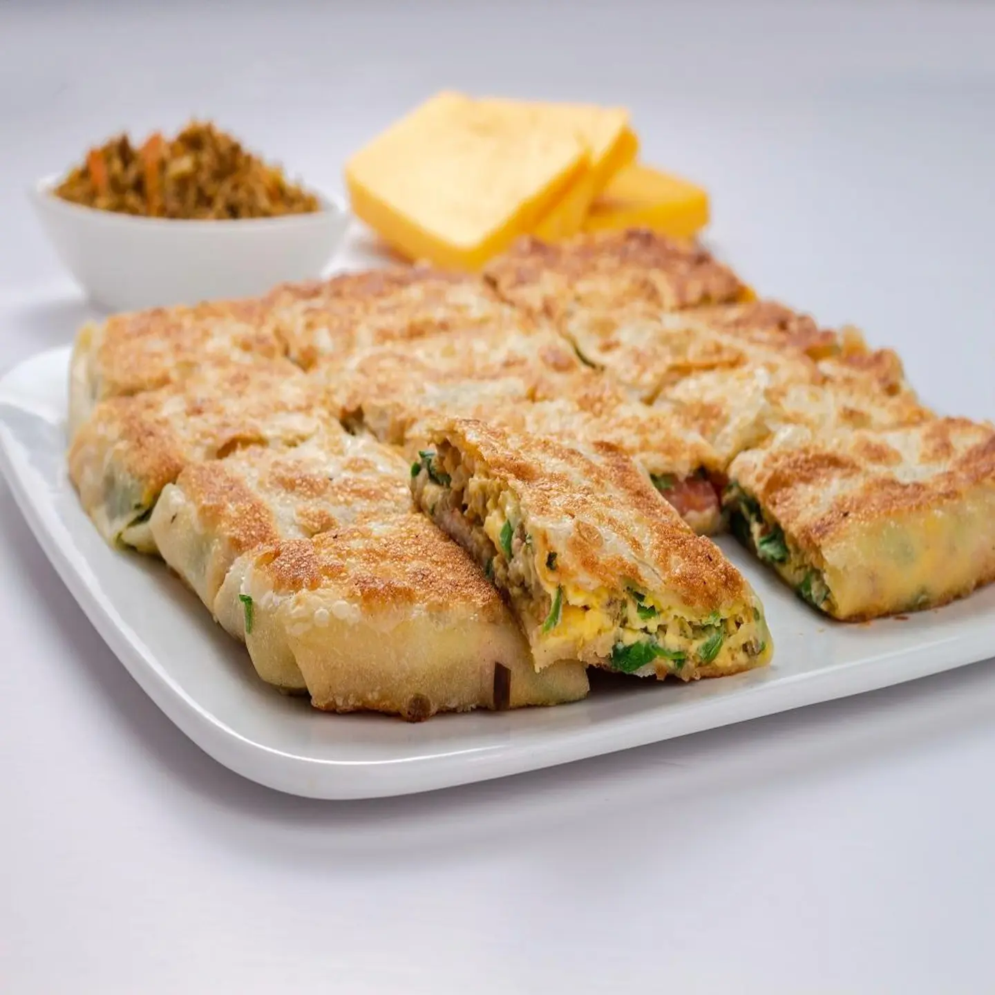 مطبق جبنة شيدر ولحم