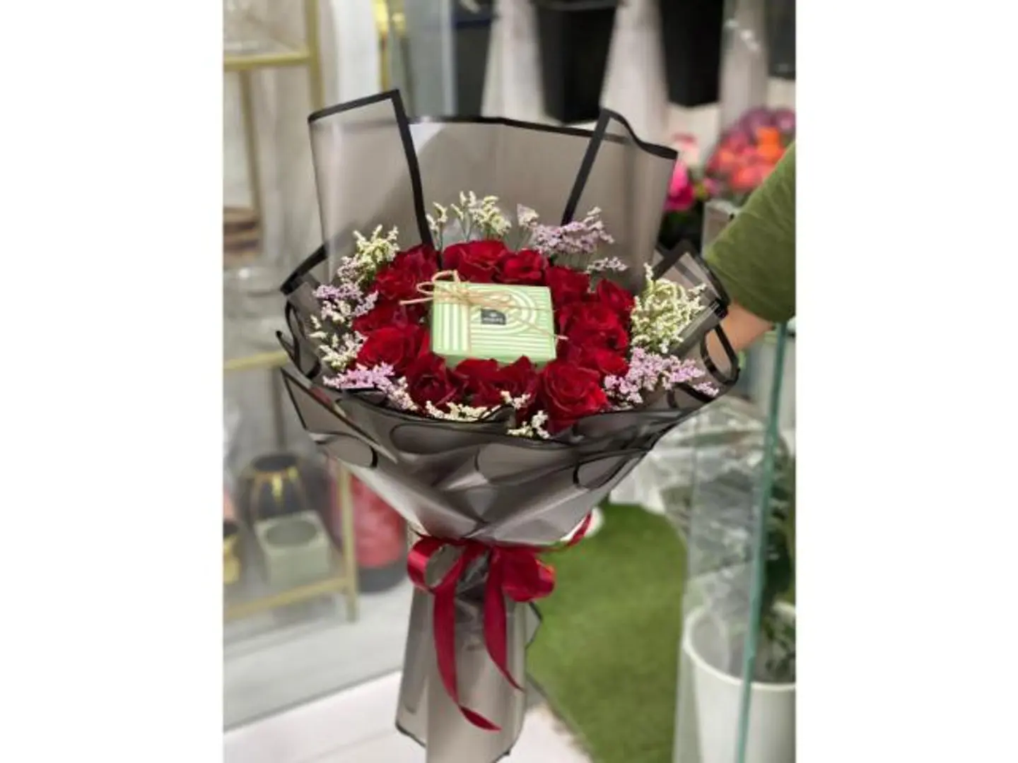 Patchi Rose & Gypsophila