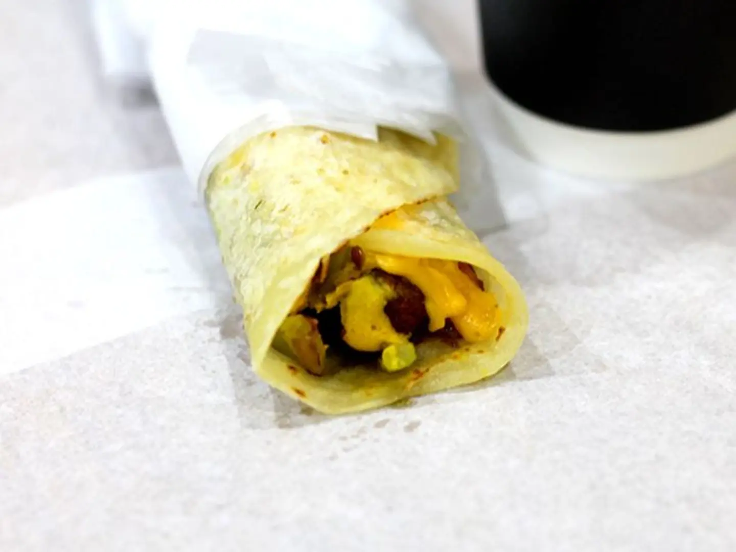 نقانق بالجبن