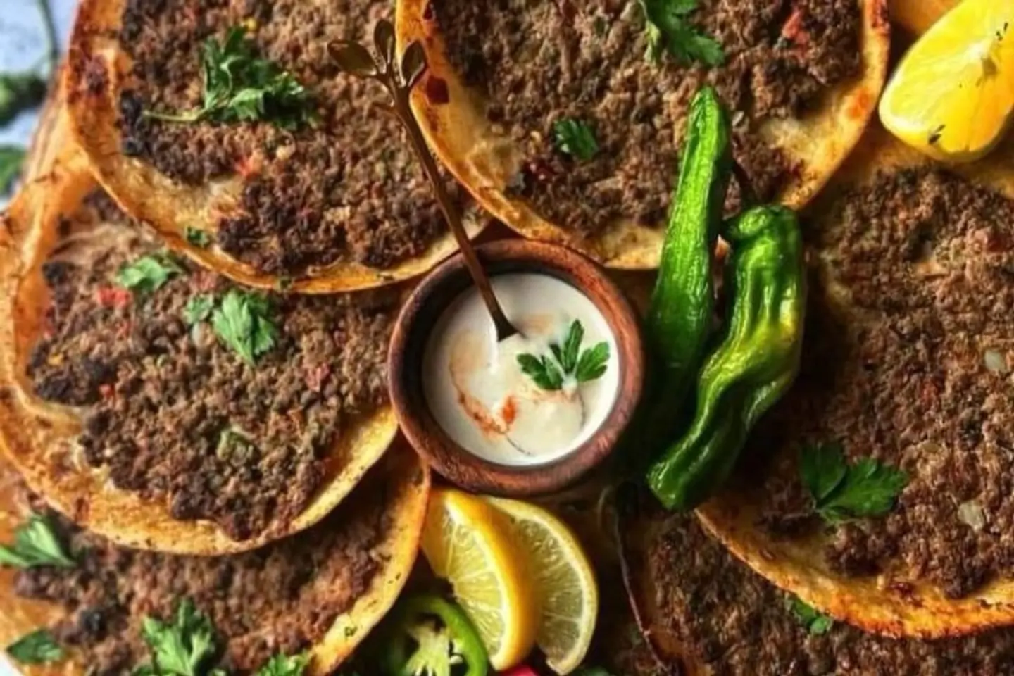 لحمة مع دبس رمان